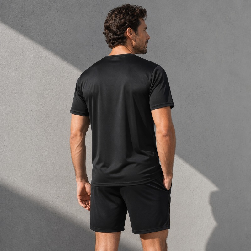 Completo Sportivo da Uomo ad A - Men'S Fashion 2025 recensione e prezzo