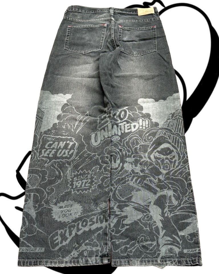 Jeans Americani alla Moda con  - Men'S Fashion With Baggy Jeans recensione e prezzo