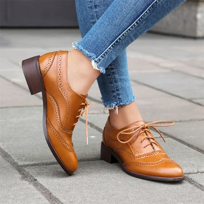 Scarpe basse inglesi da donna  - Oxford Shoes Brogue recensione e prezzo